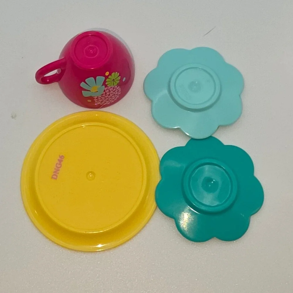 American Girl WellieWishers Tea Set Pieces OS Multicolor Good DNG46 Replacement